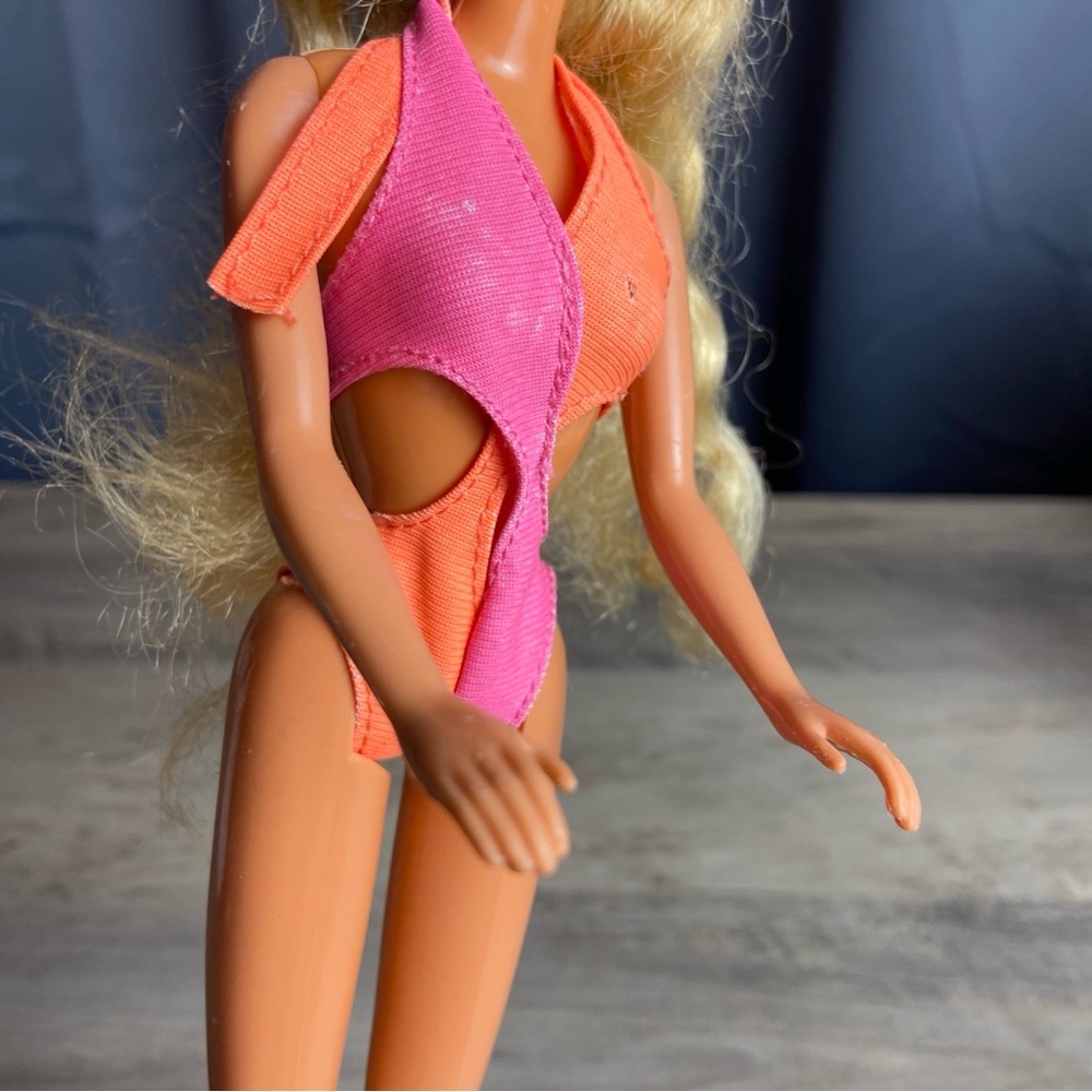 A‎ Vintage 1989 Wet 'n Wild Barbie Doll, Blonde Hair, Blue Eyes - Picture 4 of 10